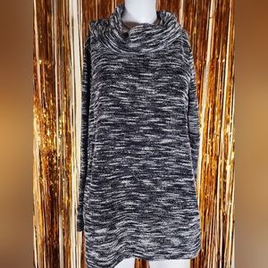 Daisy Fuentes Large Cowl Sweater